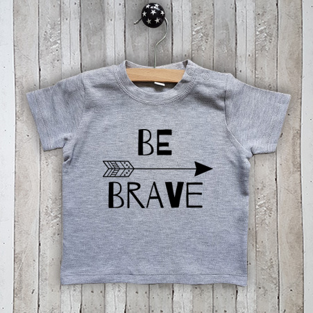 T-shirt met tekst Be brave